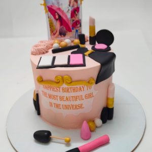 Makeup Theme Cake